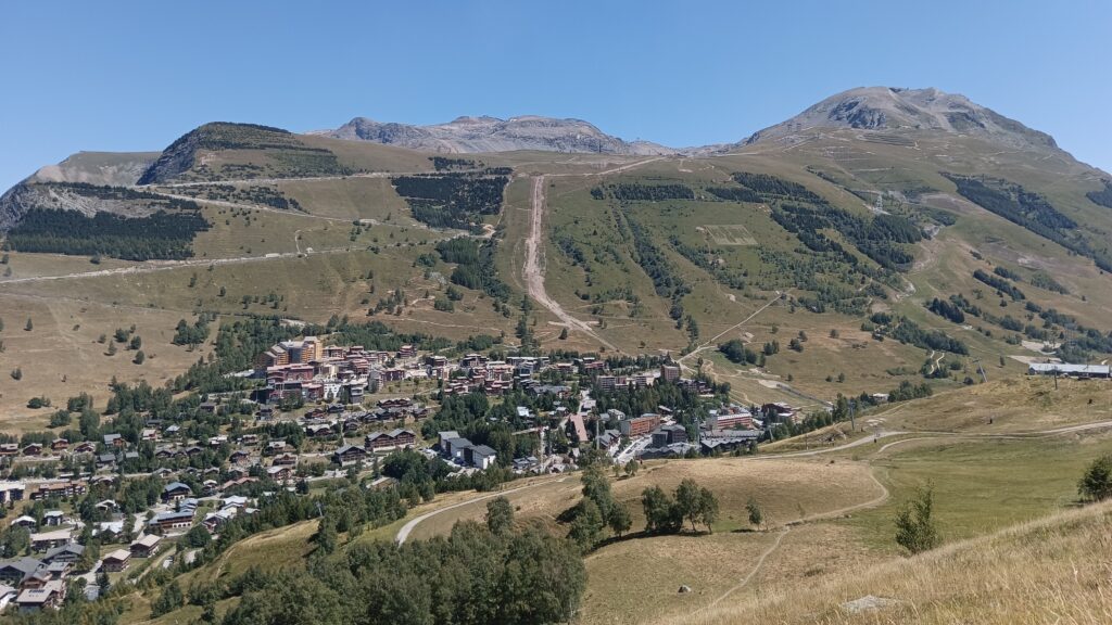 Vue sur la station des 2 Alpes