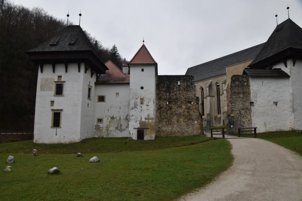 Zice Charterhouse