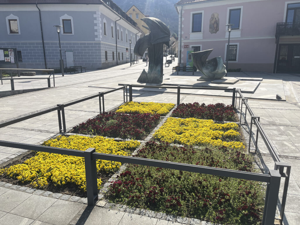 Slovenske Konjice, ville fleurie