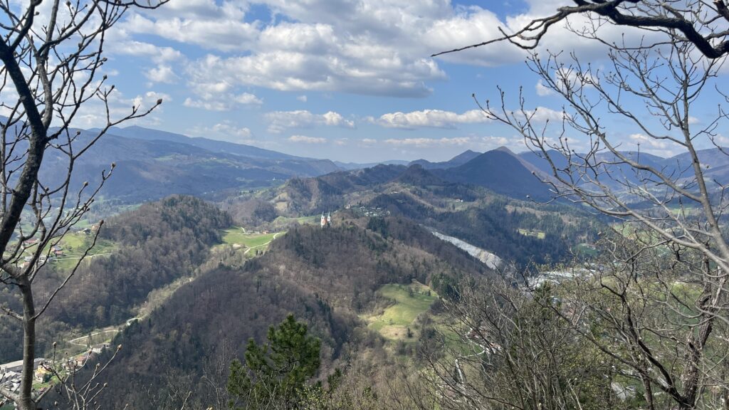 Pot na Hum, Lasko, Slovénie