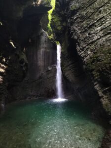 Cascade Kozjak, Kobarid, Slovénie