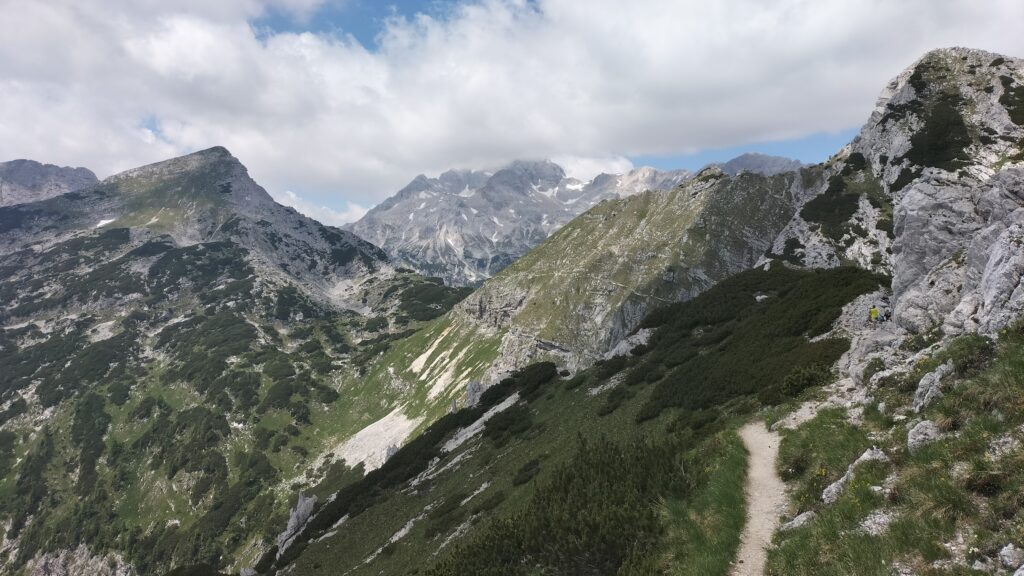 Visevnik, vue sur le Triglav, Slovénie
