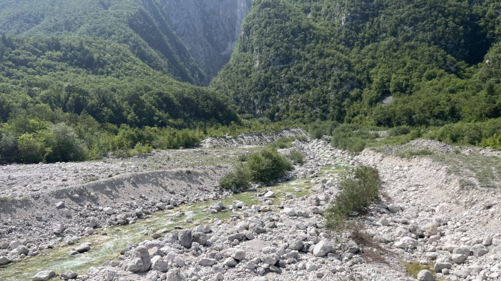 Rivière provenant de la Slap Boka, Slovénie