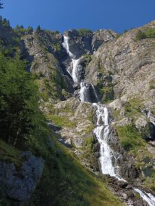 Cascade de froide pisse
