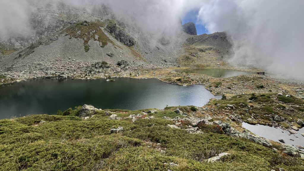 Lacs Robert, au-dessus de la station de Chamrousse