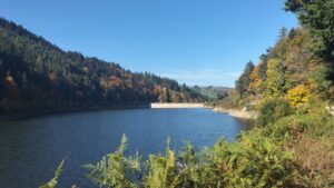 Tour des barrages du Gouffre d'Enfer et du Pas du Riot