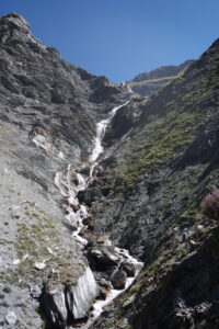 Refuge de l'Alpe de Villar d'Arène et sources de la Romanche